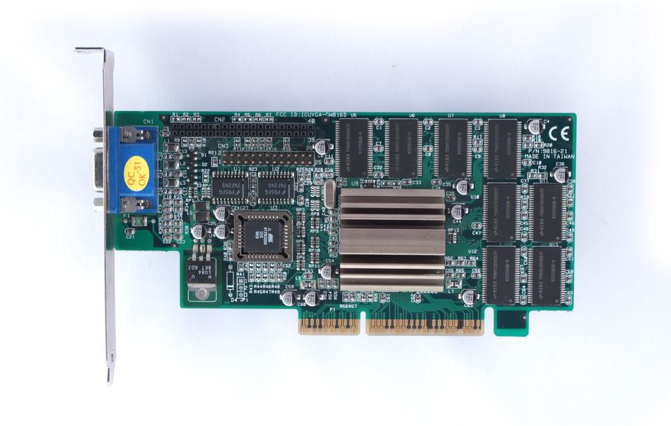 Representative Gainward Dragon 4000 Voodoo Banshee AGP 16 MB board physical card, photographed from the front