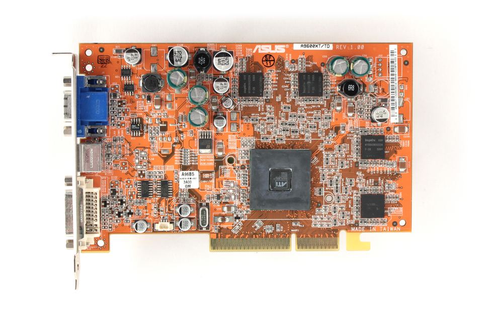 Exposed front of ATI Radeon 9600 XT board