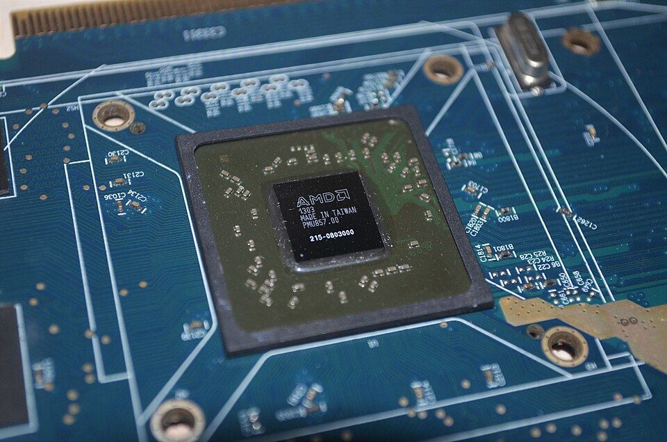 Exposed GPU of HIS Radeon HD 5670 GPU on an exposed board