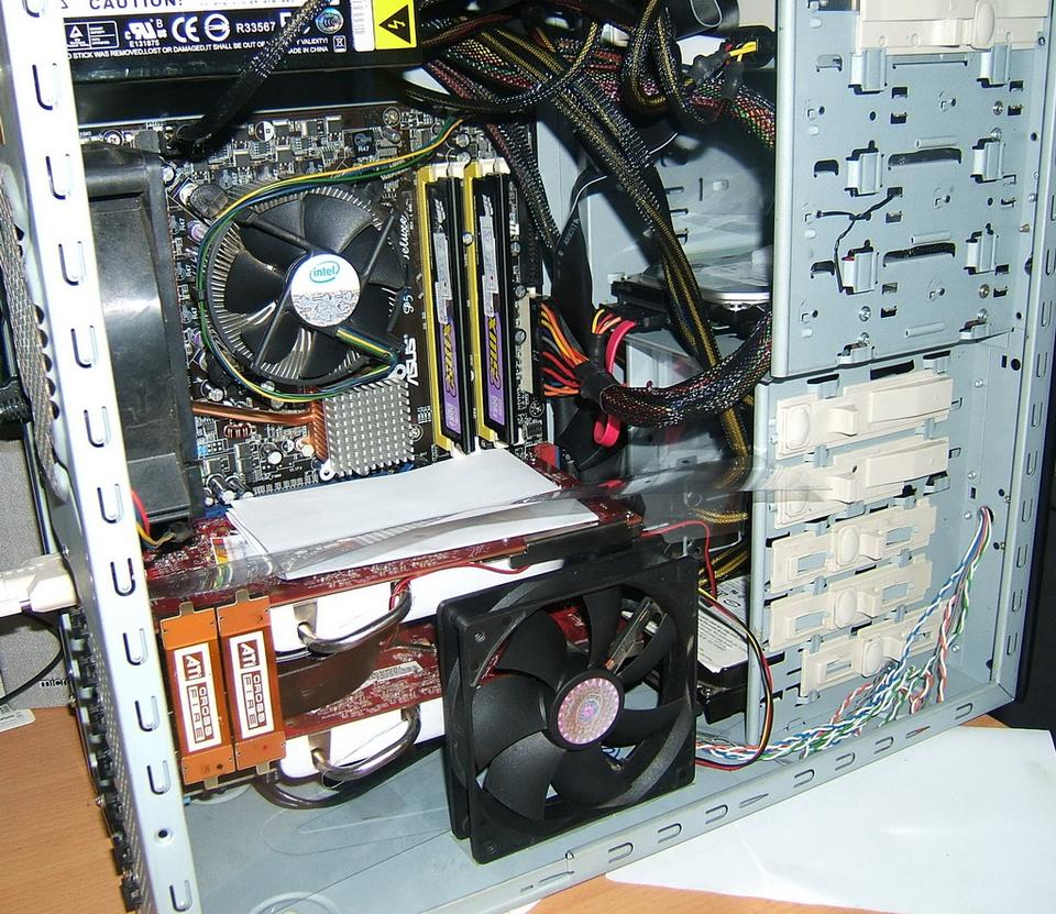 Representative Two ASUS EAX1950PRO PCIe boards installed in CrossFire physical card, photographed from the front