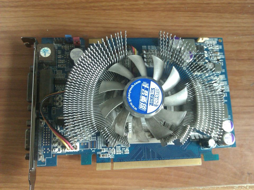 Representative Galaxy GeForce 8600 GT PCIe board physical card, photographed from the front