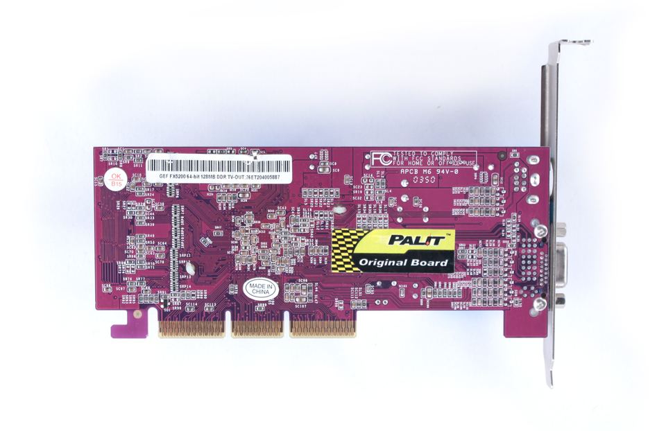 Rear view of nVidia GeForce FX5200 board