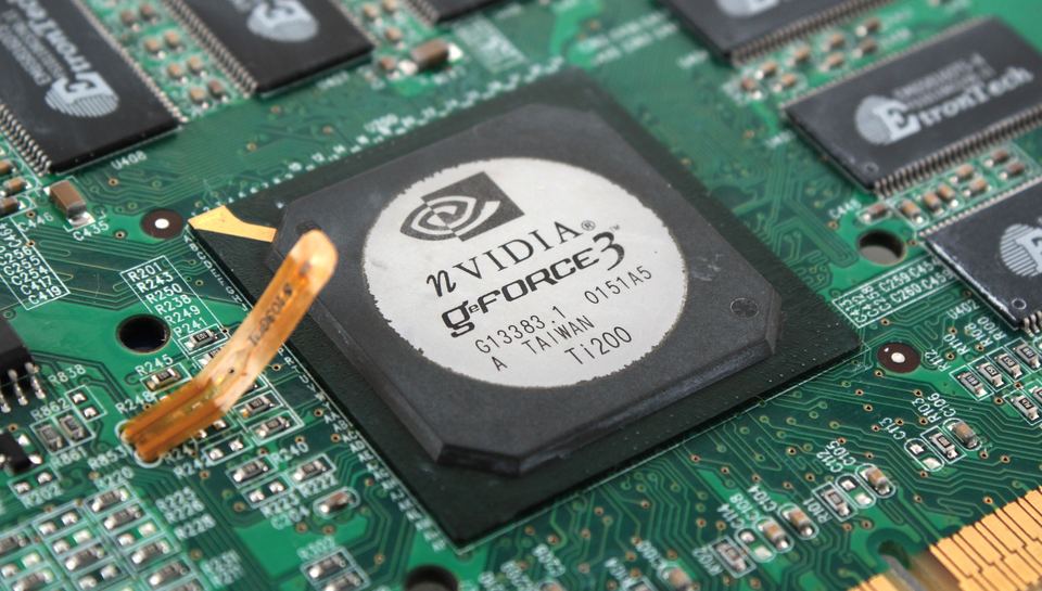Chip close-up on nVidia GeForce 3 Ti 200 board