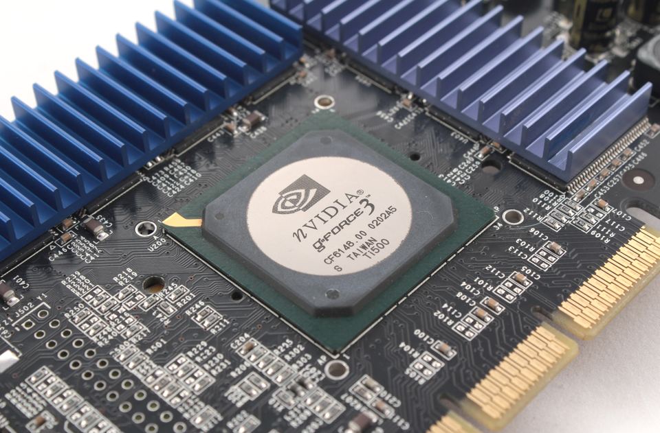 Chip close-up on nVidia GeForce 3 Ti 500 board