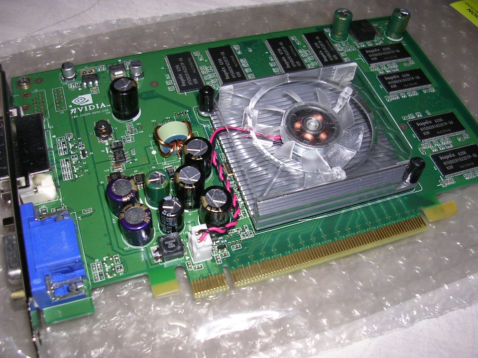 Front of a Quadro FX 540 PCIe board