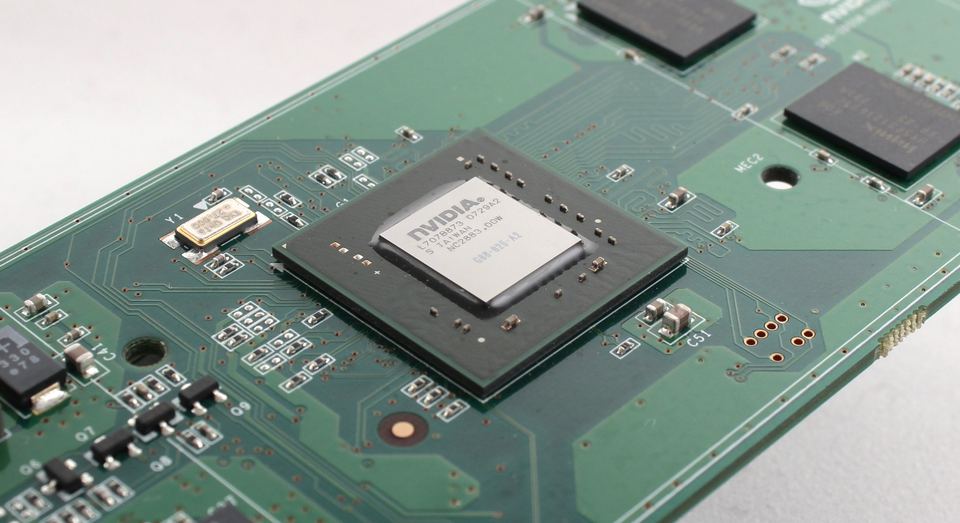 View 4 view of nVidia Quadro NVS290 board