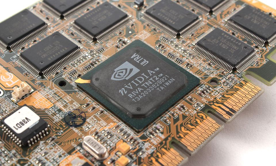 Chip close-up on nVidia RIVA TNT2 Ultra board